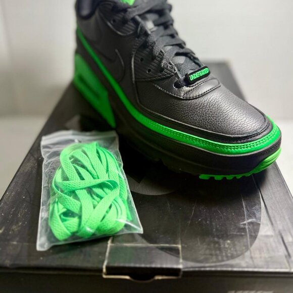 Undefeated x Nike Air Max 90 Black Green Spark Sz12 - | OG box and ex laces Rare - Picture 3 of 13